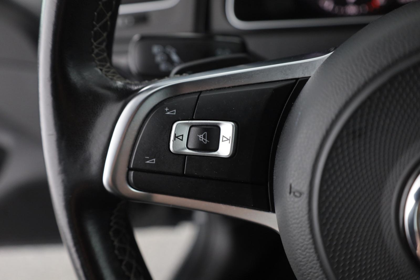 Volkswagen Golf VII Variant 1.5 TSI DSG R-Line LED Navi PDC, миниатюра 16
