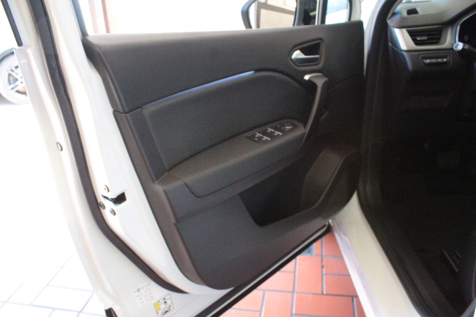 Fahrzeugabbildung Renault Captur E-Tech Plug-in 160  Plug in Hybrid
