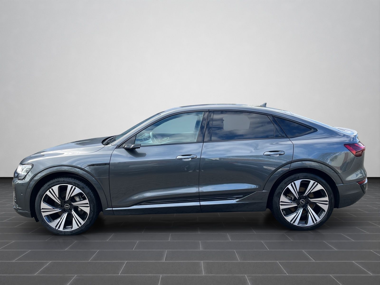 Audi Q8 e-tron - Bild 7