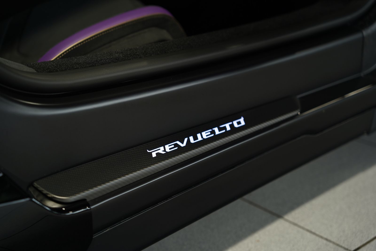 Lamborghini Revuelto
