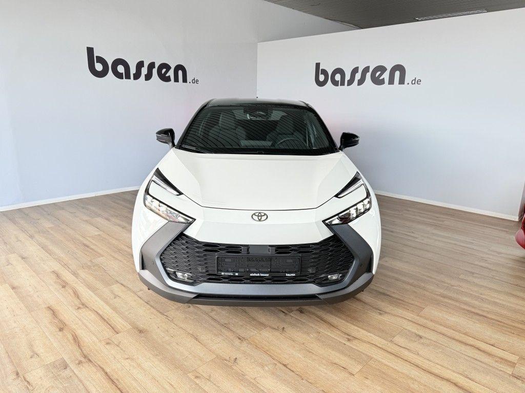 Toyota C-HR 1.8 Hybrid Team Deutschland