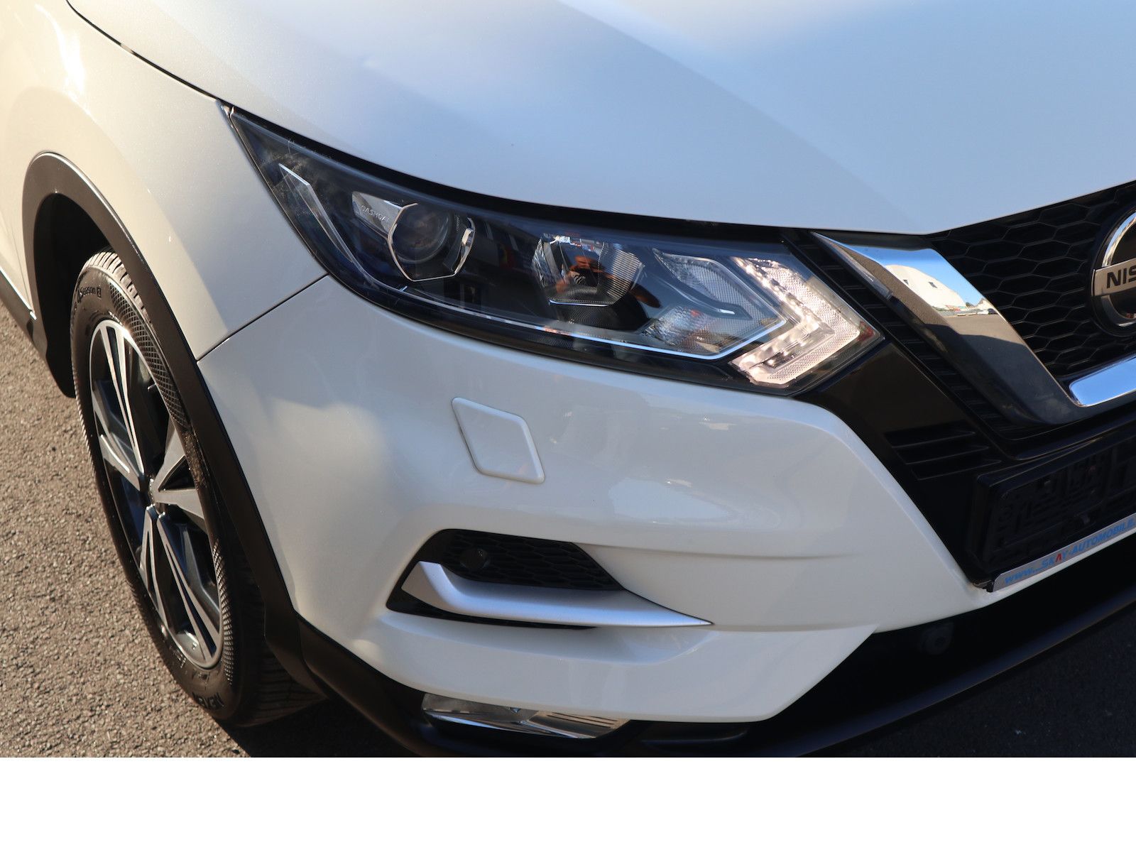 Fahrzeugabbildung Nissan Qashqai N-Connecta Navi Tempo Scheckheftgepflegt