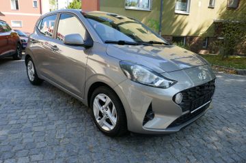 Fahrzeugabbildung Hyundai i10 Trend #81TKM #Tüv Neu #1.Hand