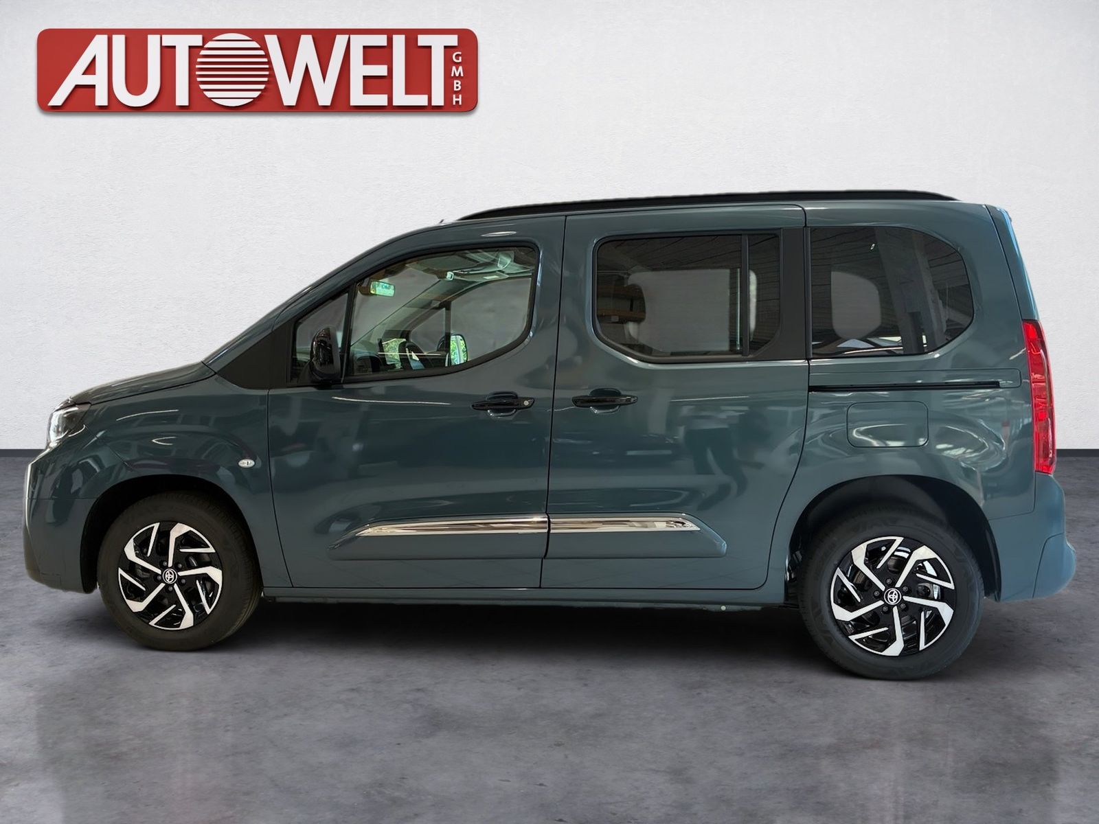 Fahrzeugabbildung Toyota Proace City Verso 1.2 L1 Teamplayer + Comfort P
