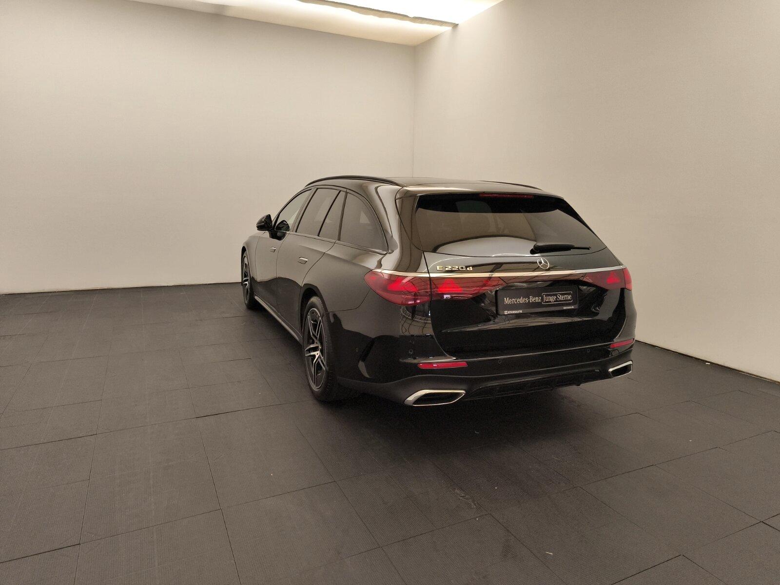 Mercedes-Benz E 220d T AMG Advanced+ Night Pano Standhzg AHK