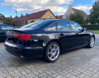 Audi A6 - 4