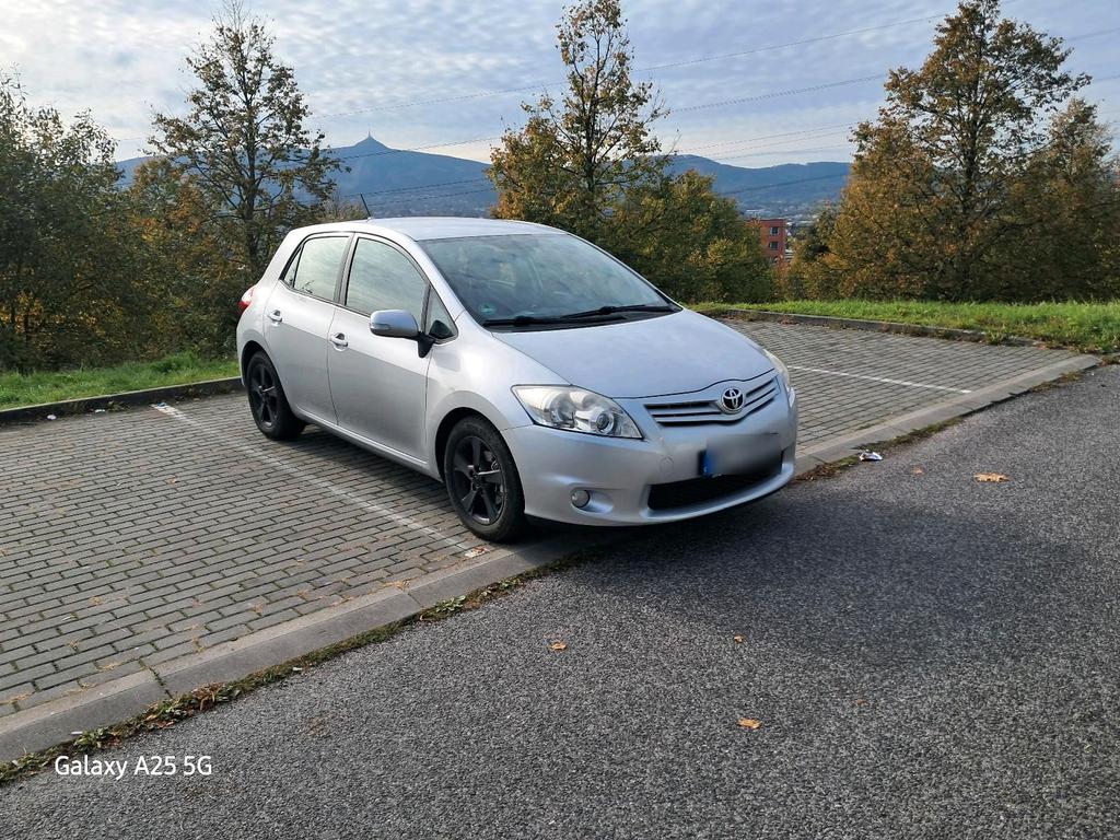 Toyota Verkauf einen Toyota Auris  E15 1.4 d-4d 66kw