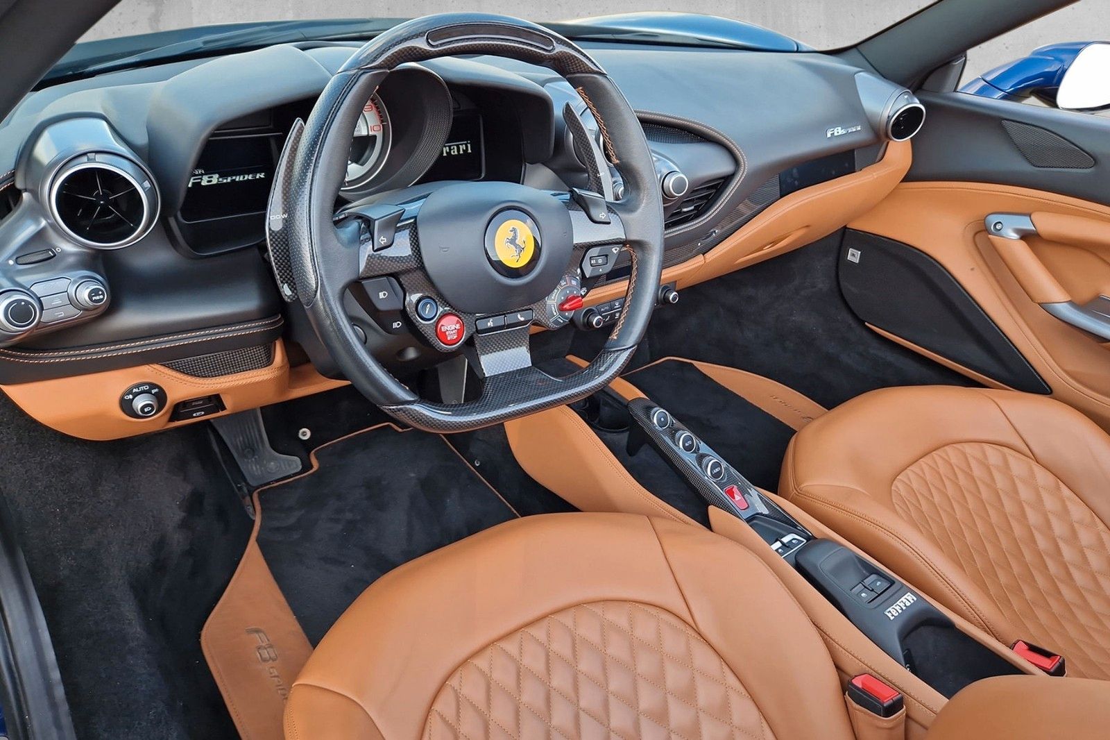 Fahrzeugabbildung Ferrari F8 Spider*Karbon*ADAS*Lift*Display*Surround-View