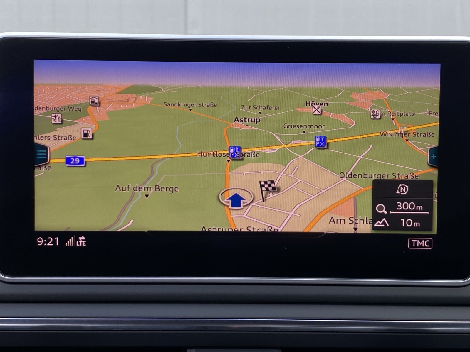 Fahrzeugabbildung Audi A4 Avant 2.0 TDI S-Line NAV+XEN+DIGDISPLAY+18ZO