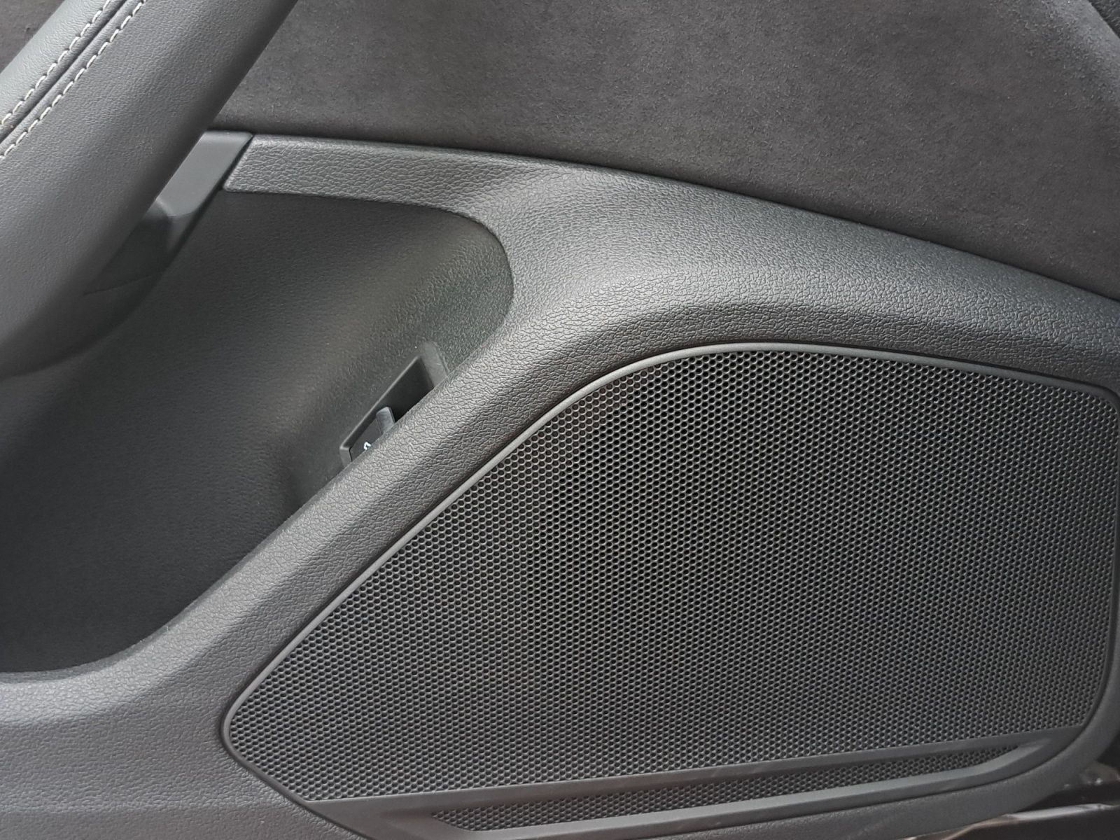 Audi RS4 - Bild 29