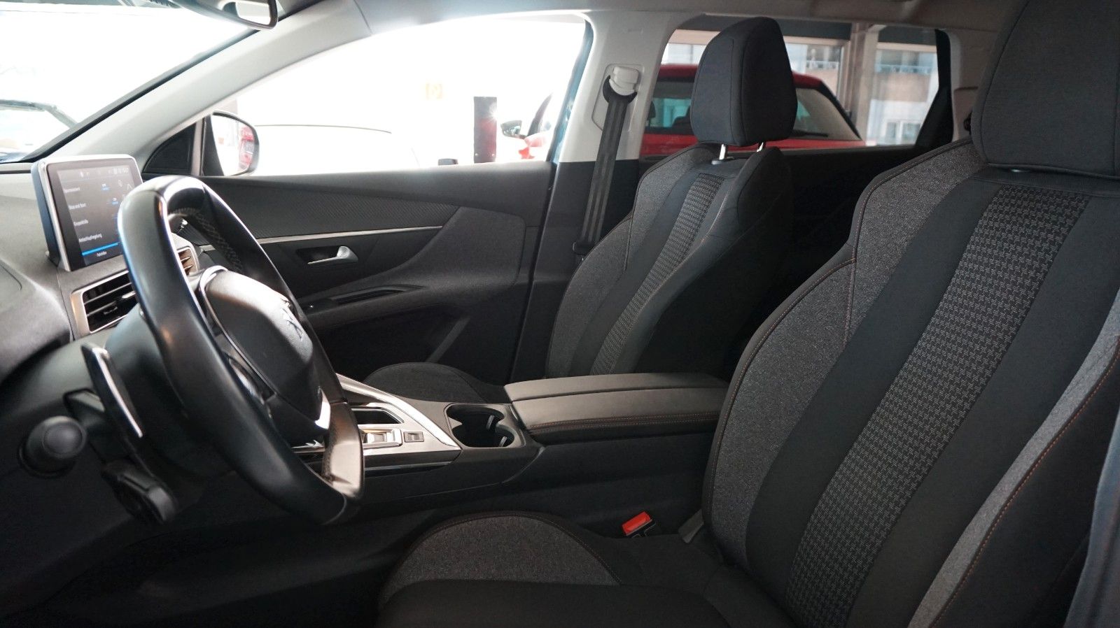 Fahrzeugabbildung Peugeot 5008 Active Business 7 Sitzer Scheckheftgepflegt