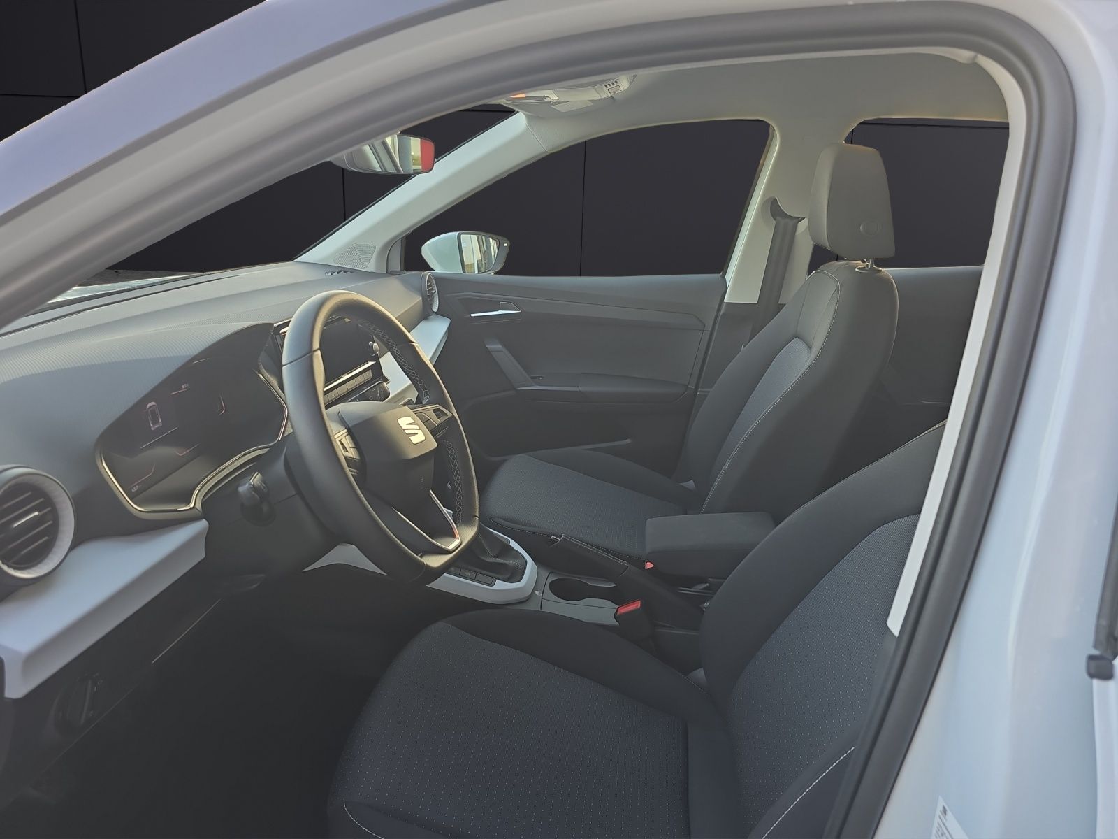 Fahrzeugabbildung SEAT Arona Style Edition 1.0 TSI ACC LED