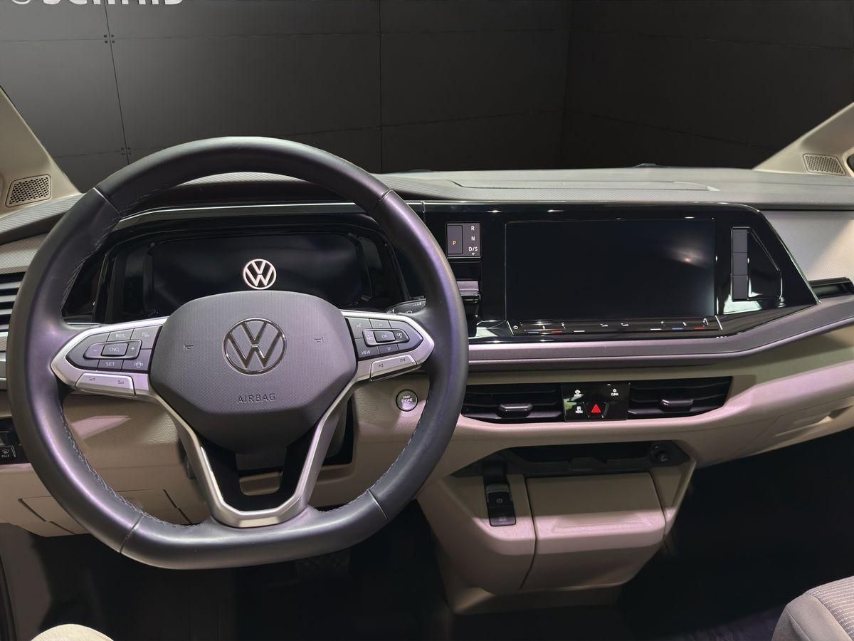 T7 Multivan 2.0 TDI DSG RFK NAVI SZHG 6-SITZER