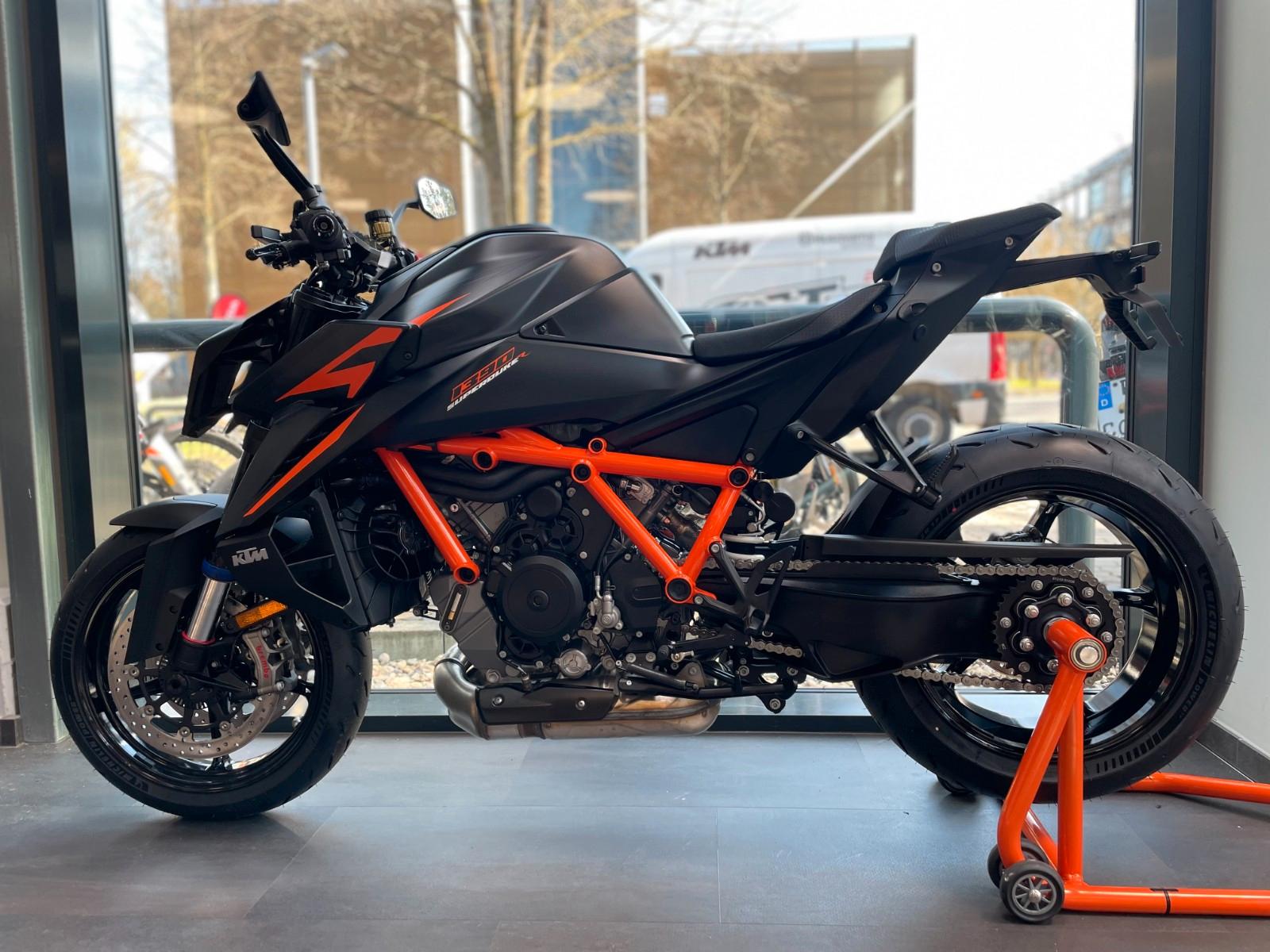 KTM 1390 Super Duke R EVO Modell: 2026 Finanzierbar