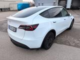 Tesla Model Y Hinterradantrieb RWD, MIG, BYD, SOH 98% - Tesla Model Y: Limousine
