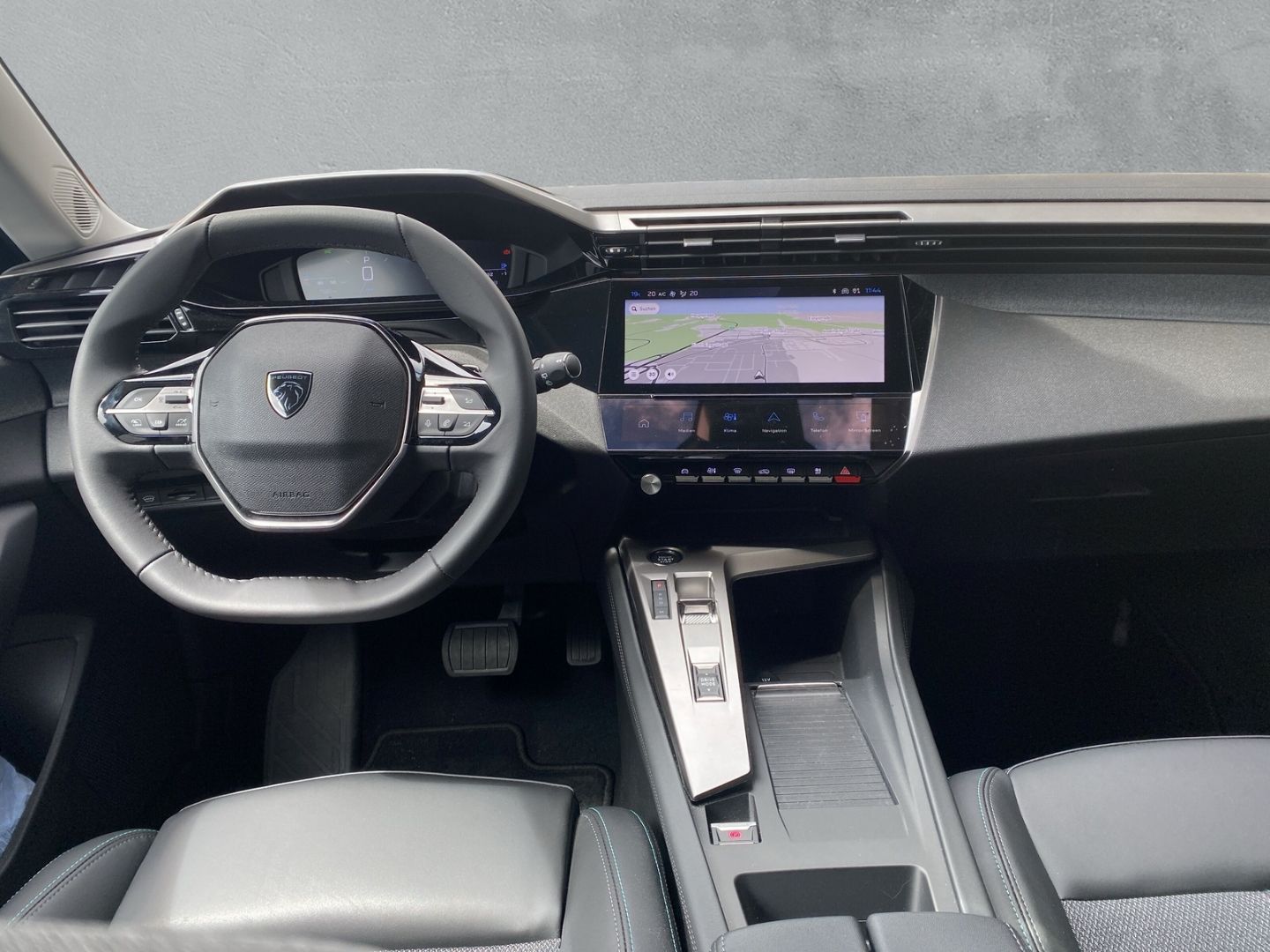 Fahrzeugabbildung Peugeot 308 SW Allure 1.2 PureTech 130 EU6e *ACC*Navi*Si