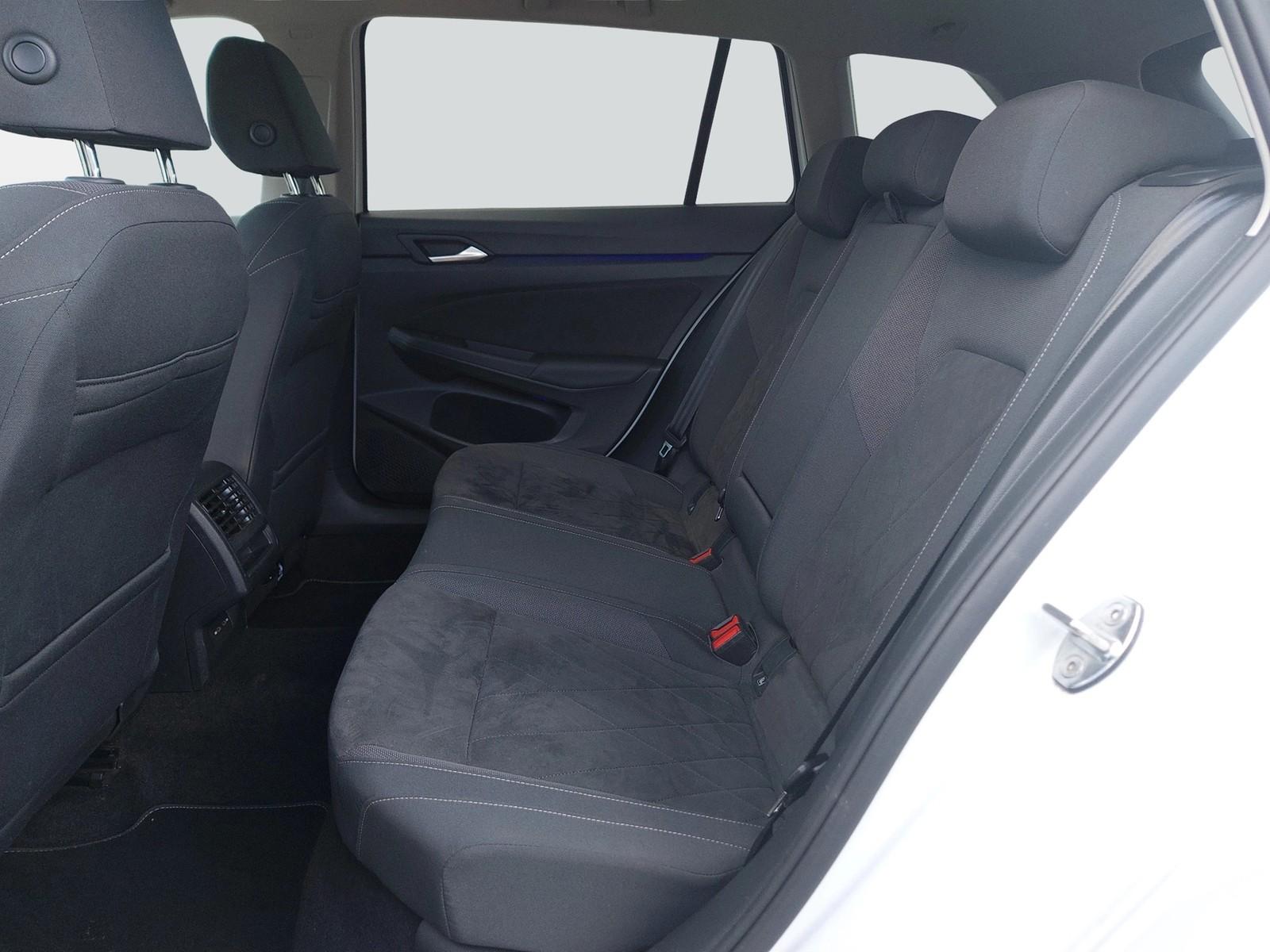 Volkswagen Golf VIII Variant 2.0 TDI Life NAVI ACC LED, миниатюра 10