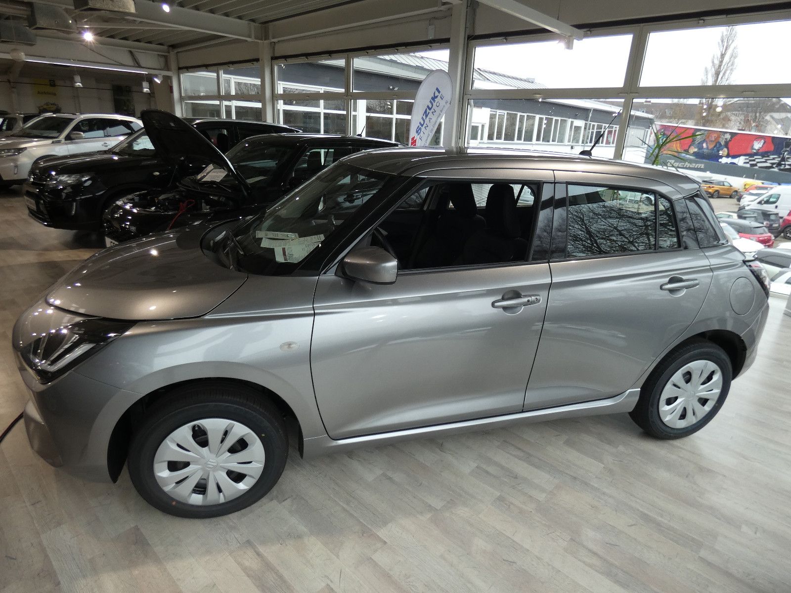 Suzuki Swift - Bild 2
