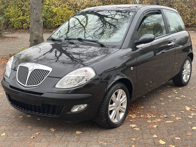 Lancia Ypsilon 1.4 16V Argento*KLIMA*NUR 87.TKM*TÜV/NEU