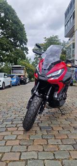 Honda X-adv 750 Top gepflegt 2200km Akrapovic-Auspuff  - Angebote
