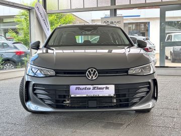 Volkswagen Passat - 3