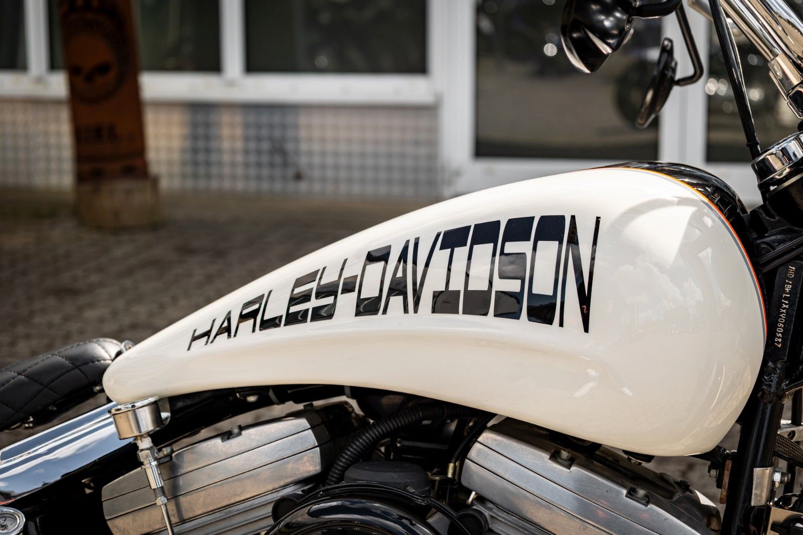 Fahrzeugabbildung Harley-Davidson FXST Softail Standard - CUSTOM - VERGASER - EVO