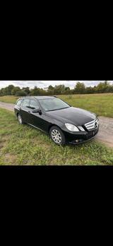 Mercedes-Benz Mercedes E 250 CDI Kombi W 212 Ausgestatte... - Mercedes-Benz E 250 mit Diesel-Antrieb: Kombi, Schaltgetriebe
