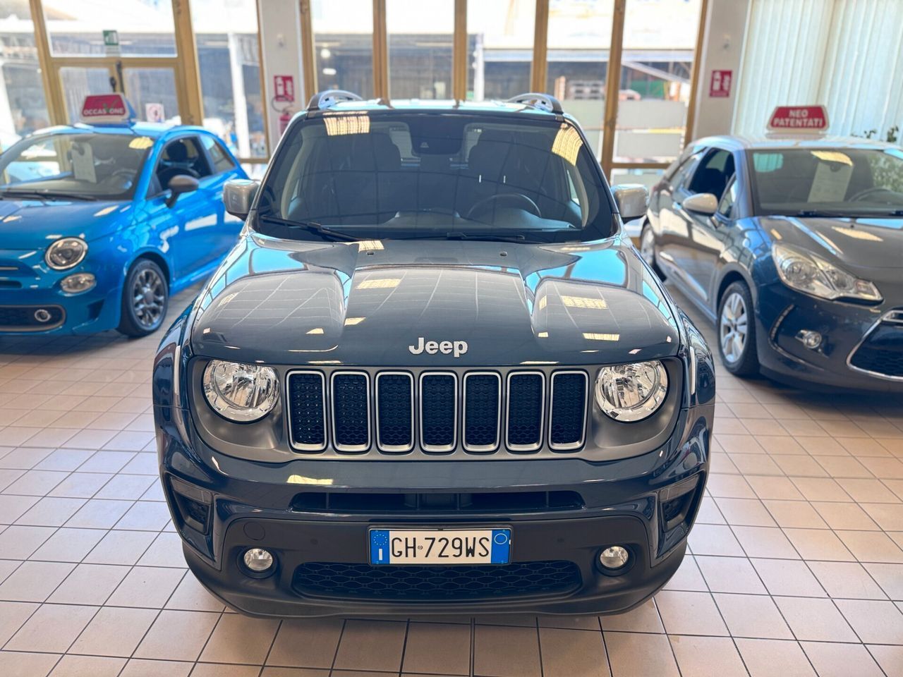 Jeep Renegade 1.6 Mjt 130 CV Limited imagem 2