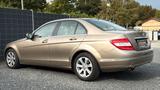 Mercedes-Benz C 180 C -Klasse Lim. C 180 Kompressor - mit Benzin-Antrieb: Beige, Scheckheftgepflegt, Limousine