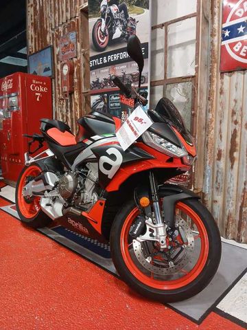 Aprilia Tuono 660/DEMO 2022 