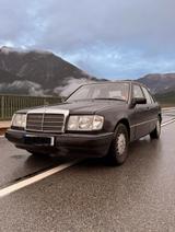 Mercedes-Benz Mercedes w124 230E - Mercedes-Benz 230 Gebrauchtwagen in München
