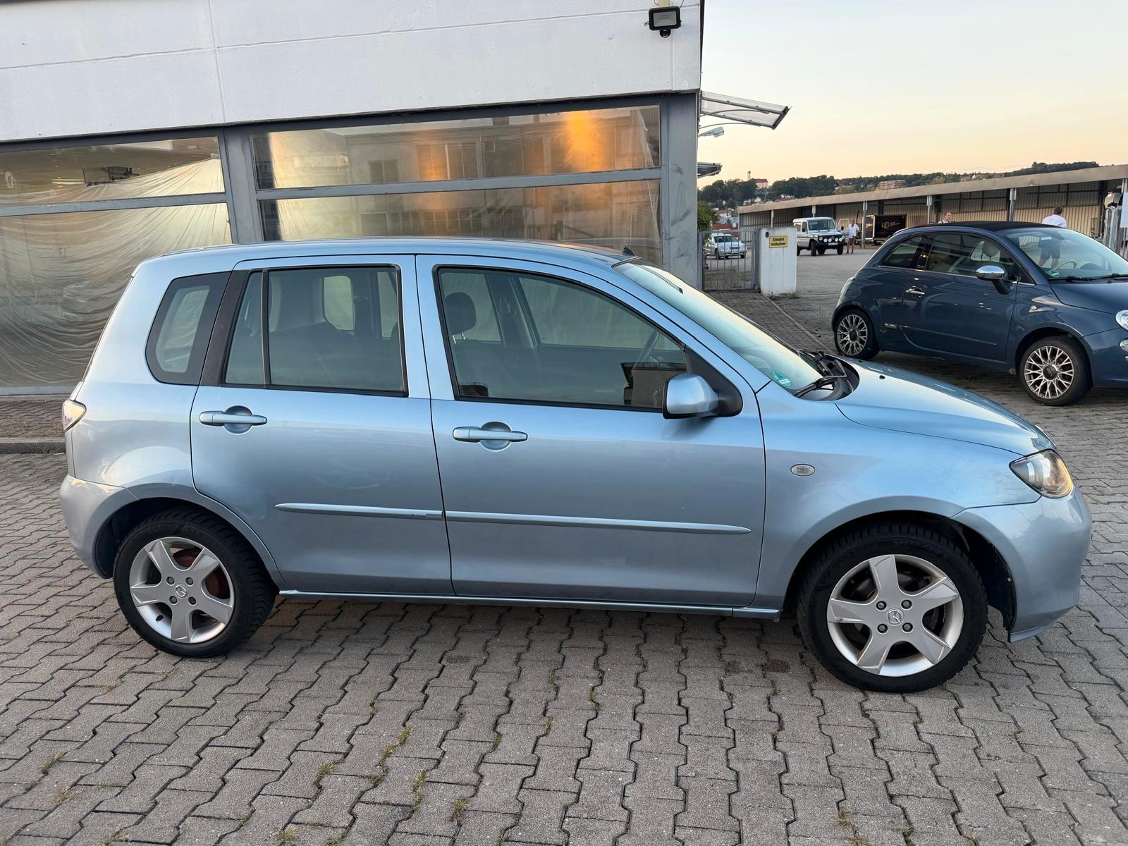 Mazda 2 Lim. 1.4 Active Automatik neu Tüv