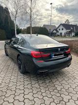 BMW 750d xdrive Fond Entertainment M Paket... - BMW 7er Reihe in Bielefeld