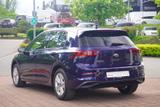 Volkswagen Golf VIII 1.5 TSI Life LED Navi Kamera Totwinkel - Volkswagen Golf: Limousine, Vi