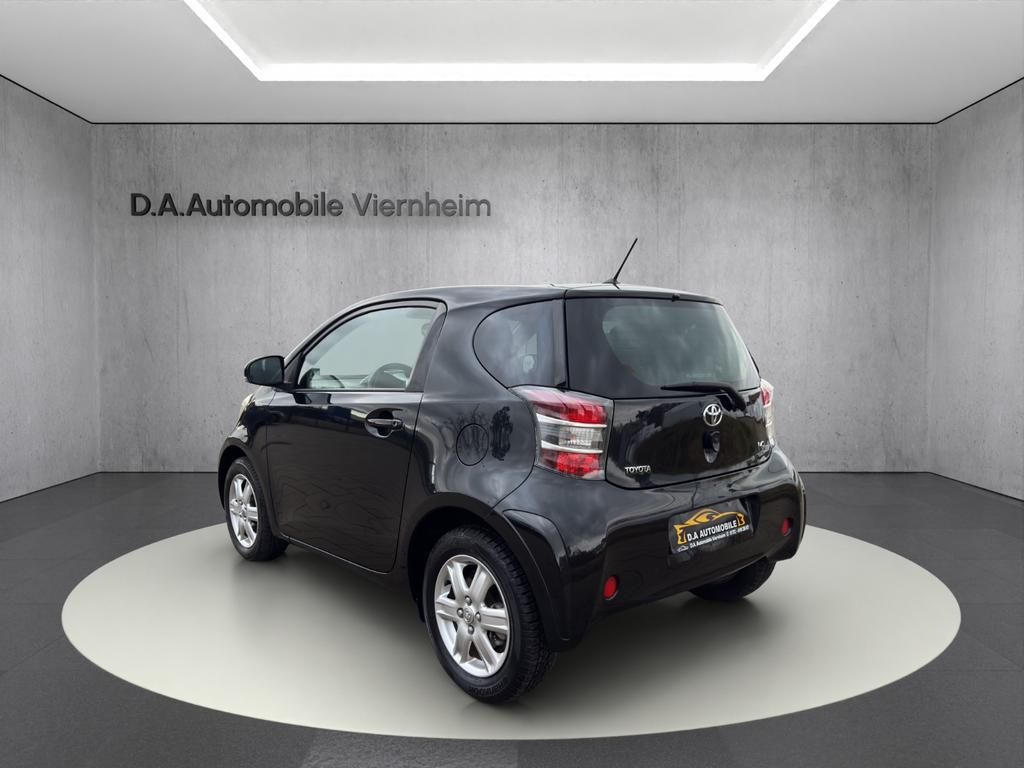 Toyota IQ