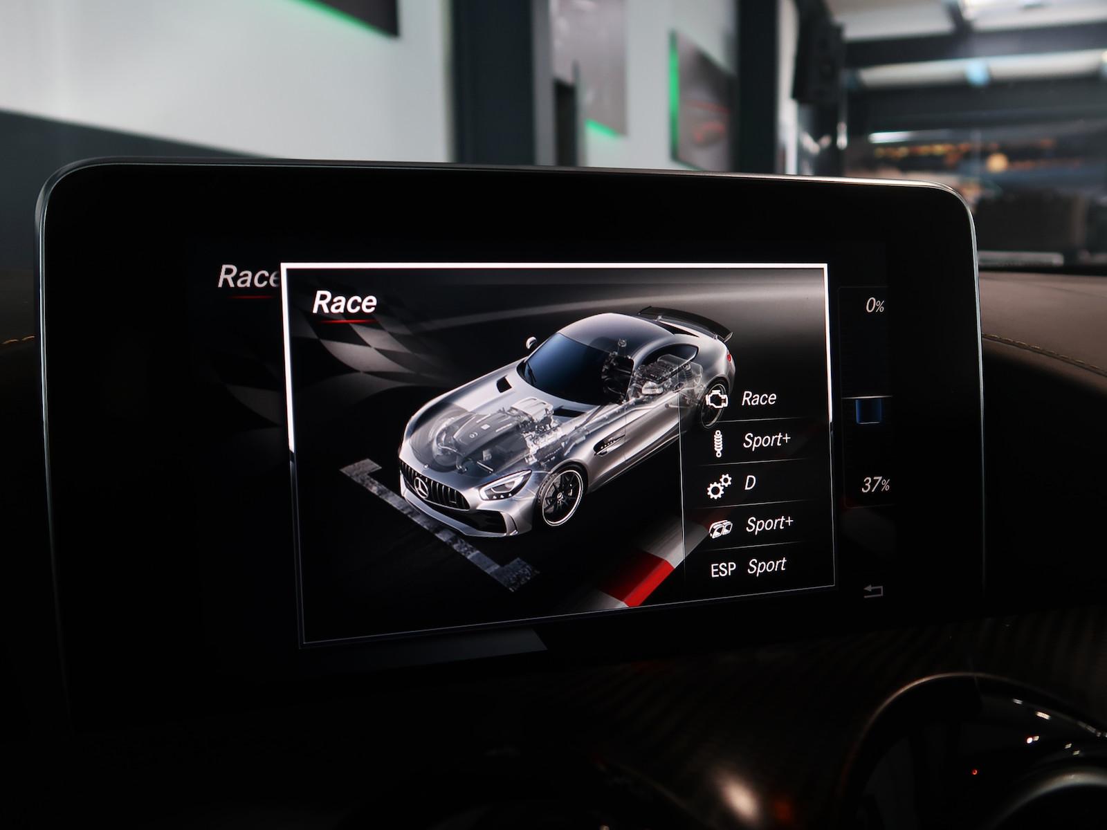 Mercedes-Benz AMG GT R *KERAMIK CARBON*MBGARANTIE 27*ALLRADLKG