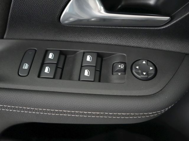 Mokka-e B ULTIMATE 50kWh AT+NAVI+RÜCKFAHRKAMERA+