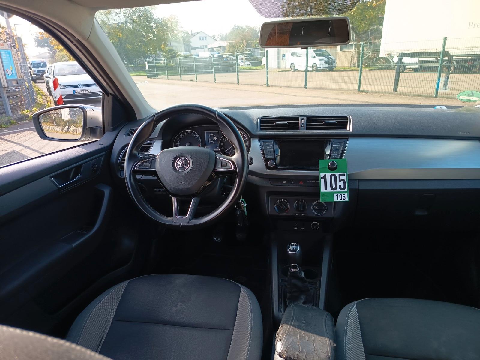 Skoda Fabia 2015 — photo 9