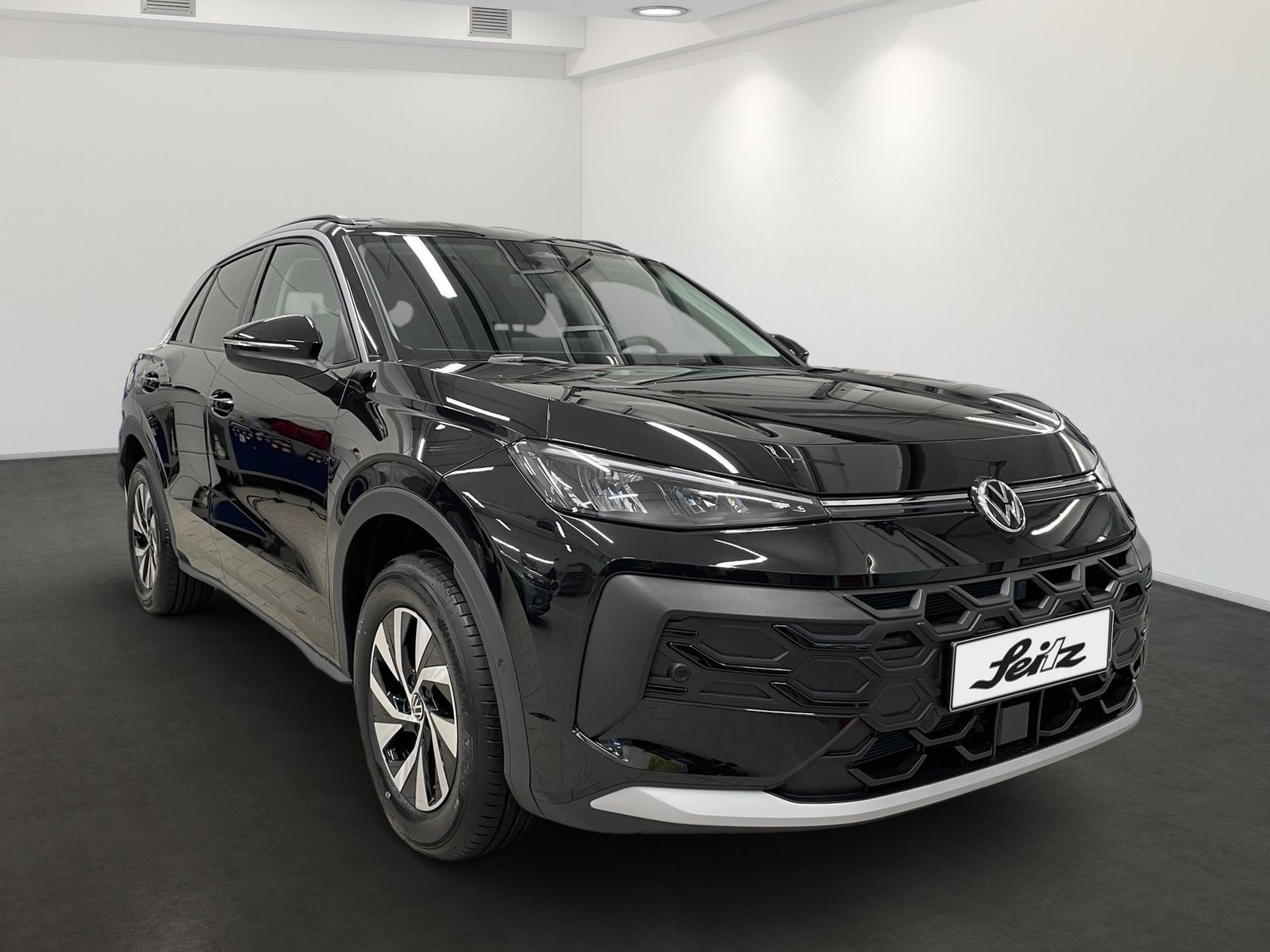 Volkswagen T-Roc 1.5 eTSI Life NAVI KAMERA SITZHZG foto 3