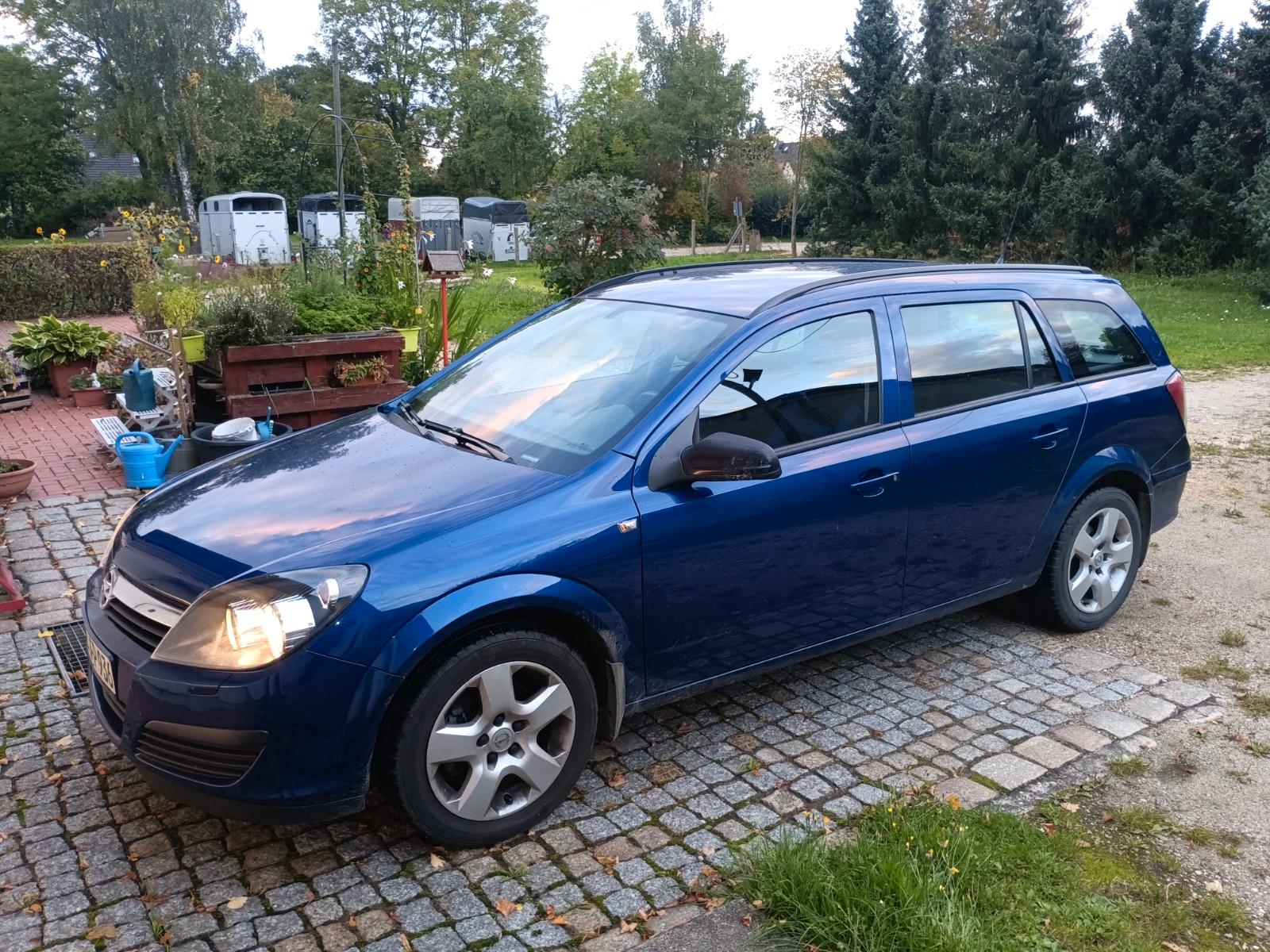 Opel Astra 2005 — photo 12