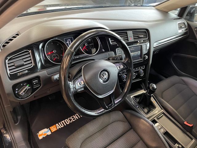 MYAUTOCENTER – Gebraucht- und Jahreswagen mit Werkstattservice in Pfaffenhofen Volkswagen Golf VII Variant Highline BMT *1. Hand*Massage*