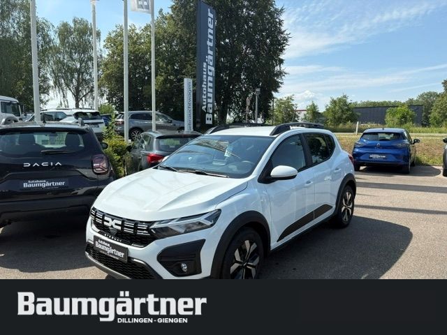 Fahrzeugabbildung Dacia Sandero Stepway Expression TCe 90 Automatik - mit KI generiert/bearbeitet