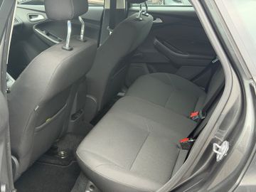 Ford Focus - 7