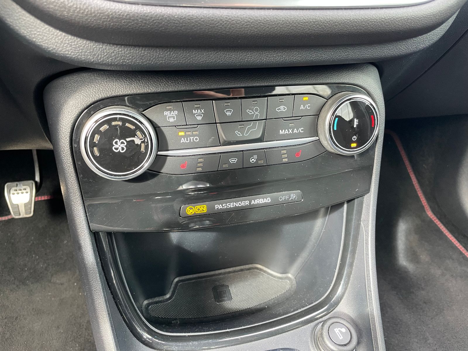 Fahrzeugabbildung Ford Puma ST-Line Hybrid LED, Navi, Winterpaket