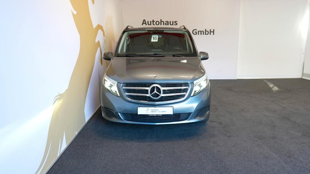 Mercedes-Benz V 250