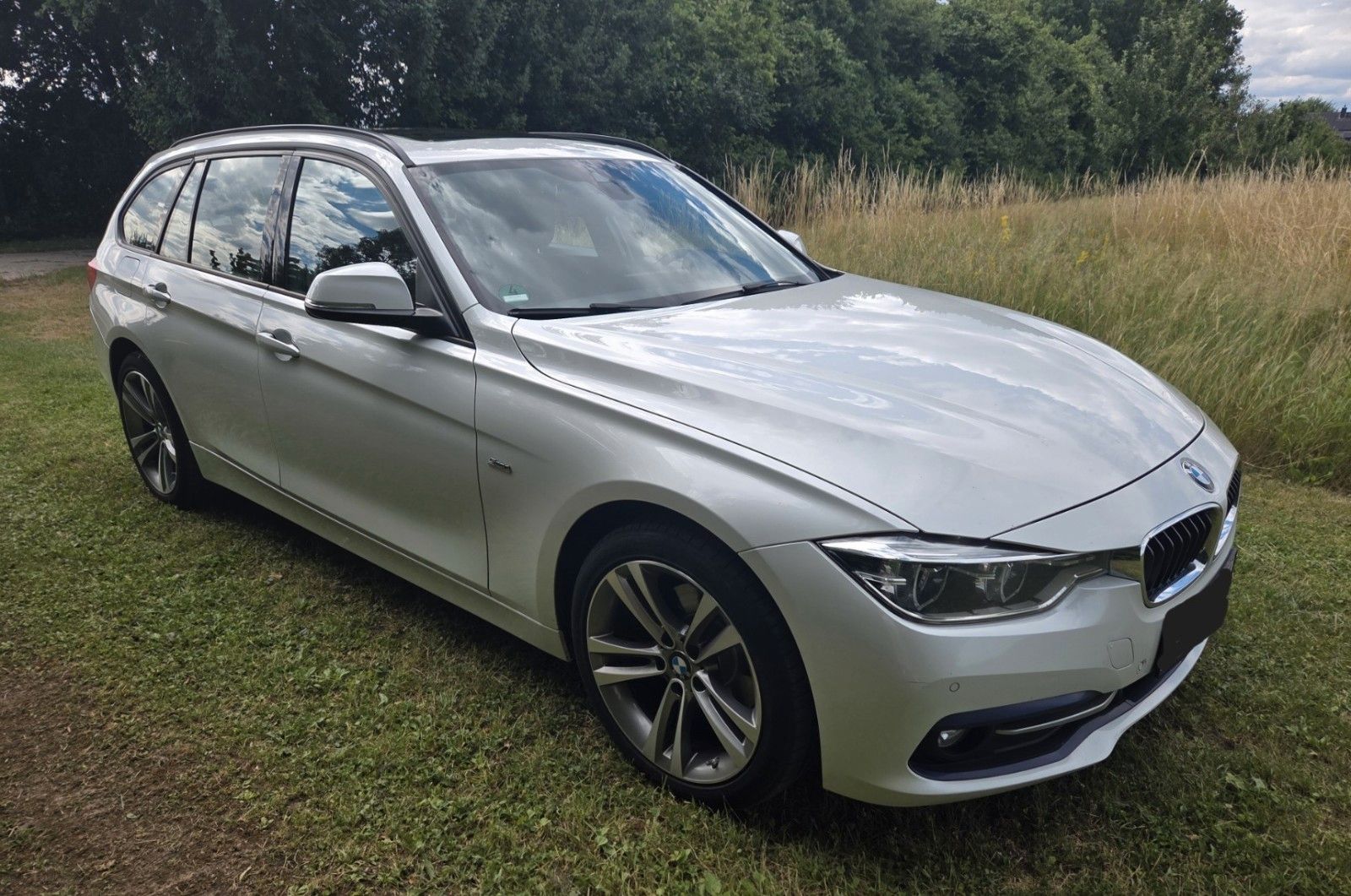 BMW 320d xDrive Touring Sport Line Automatic