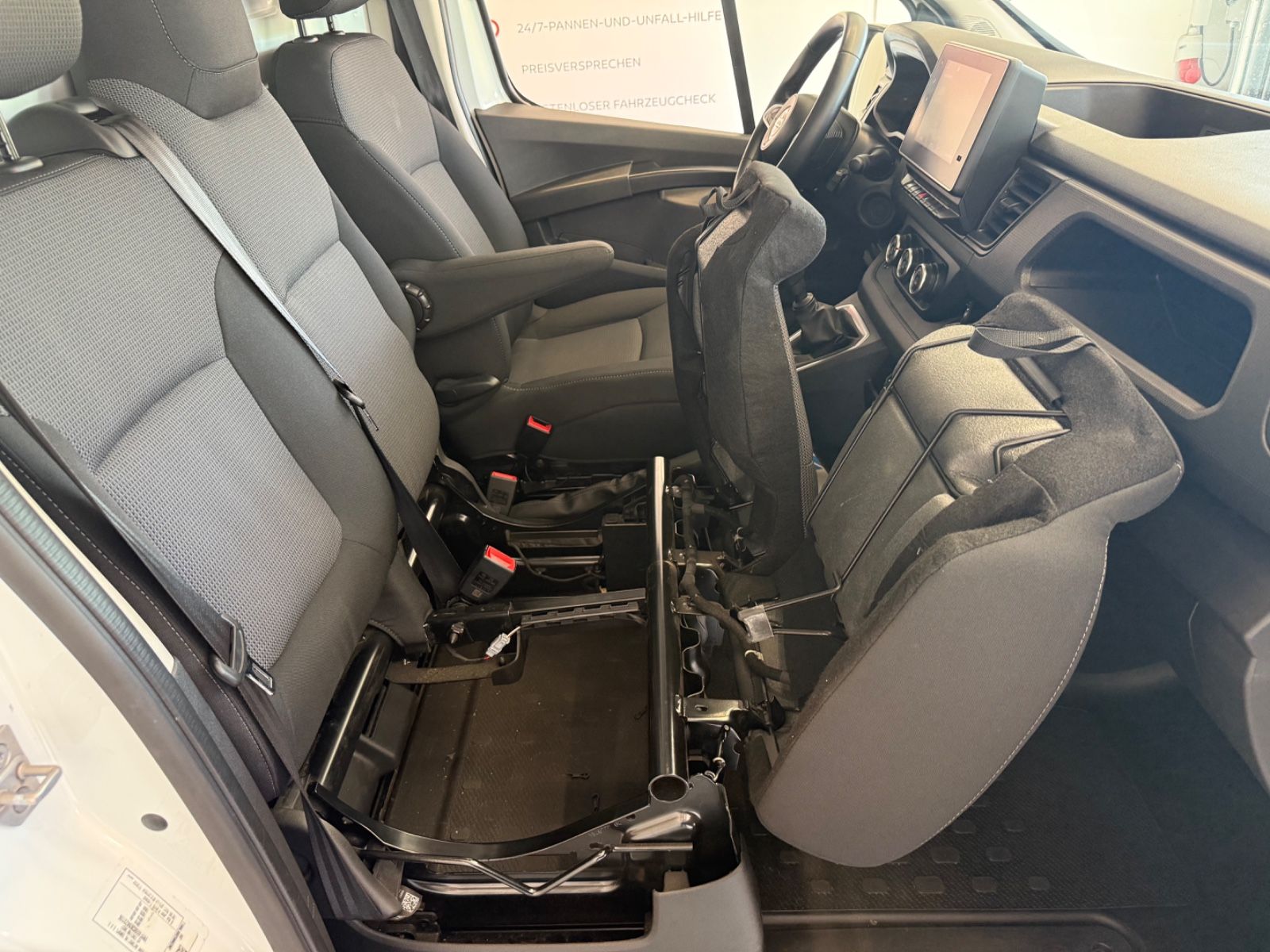 Fahrzeugabbildung Nissan Primastar Kastenwagen L1H1 3,0t N-Connecta