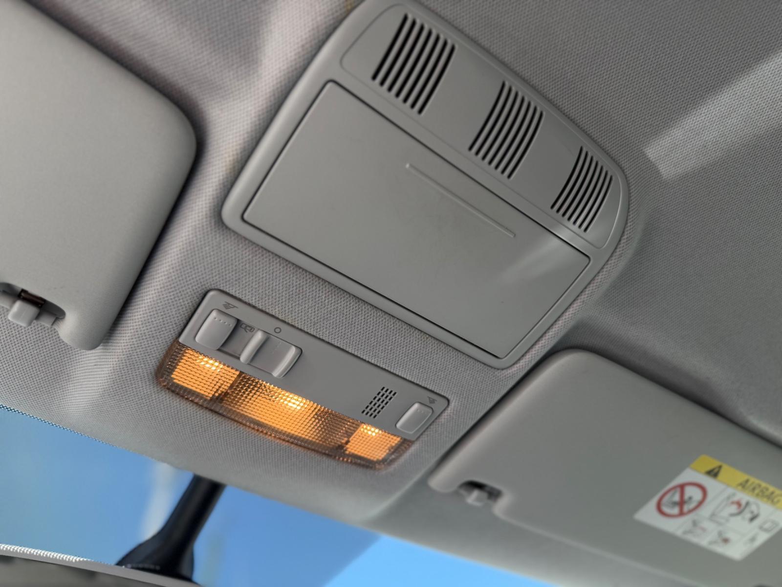 Skoda Fabia 2015 — photo 23