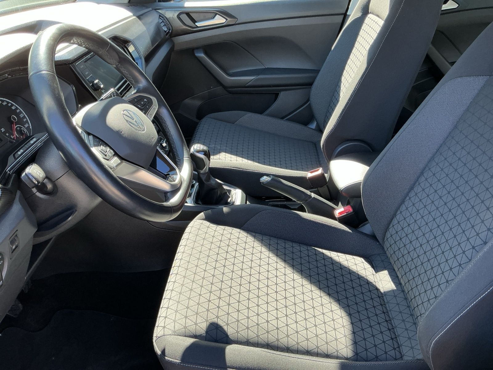 Volkswagen T-Cross - Bild 12