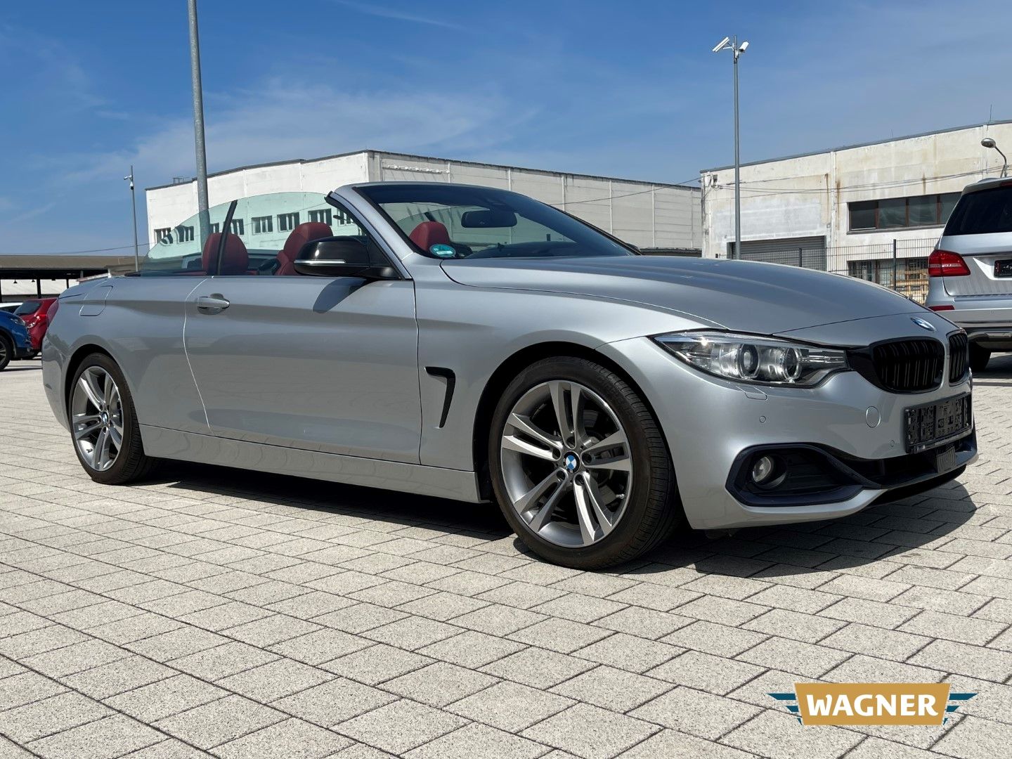 Fahrzeugabbildung BMW 420 i Cabrio Automatik Leder Navi Service NEU